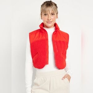 Old Navy - Crop Hybrid Zip Zest - XS